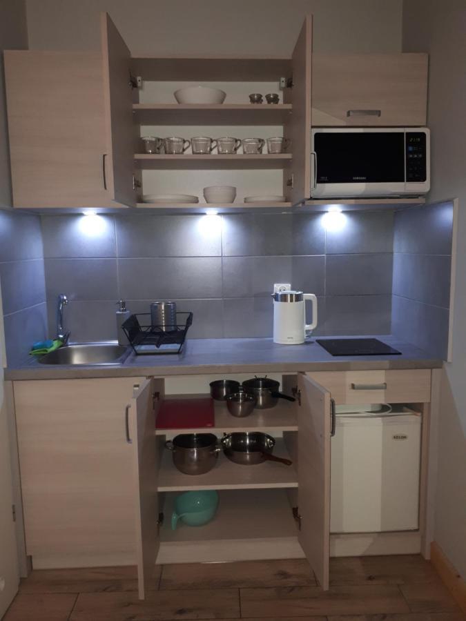Bela - Pokoje Z Aneksami I Apartamenty Kołobrzeg Buitenkant foto