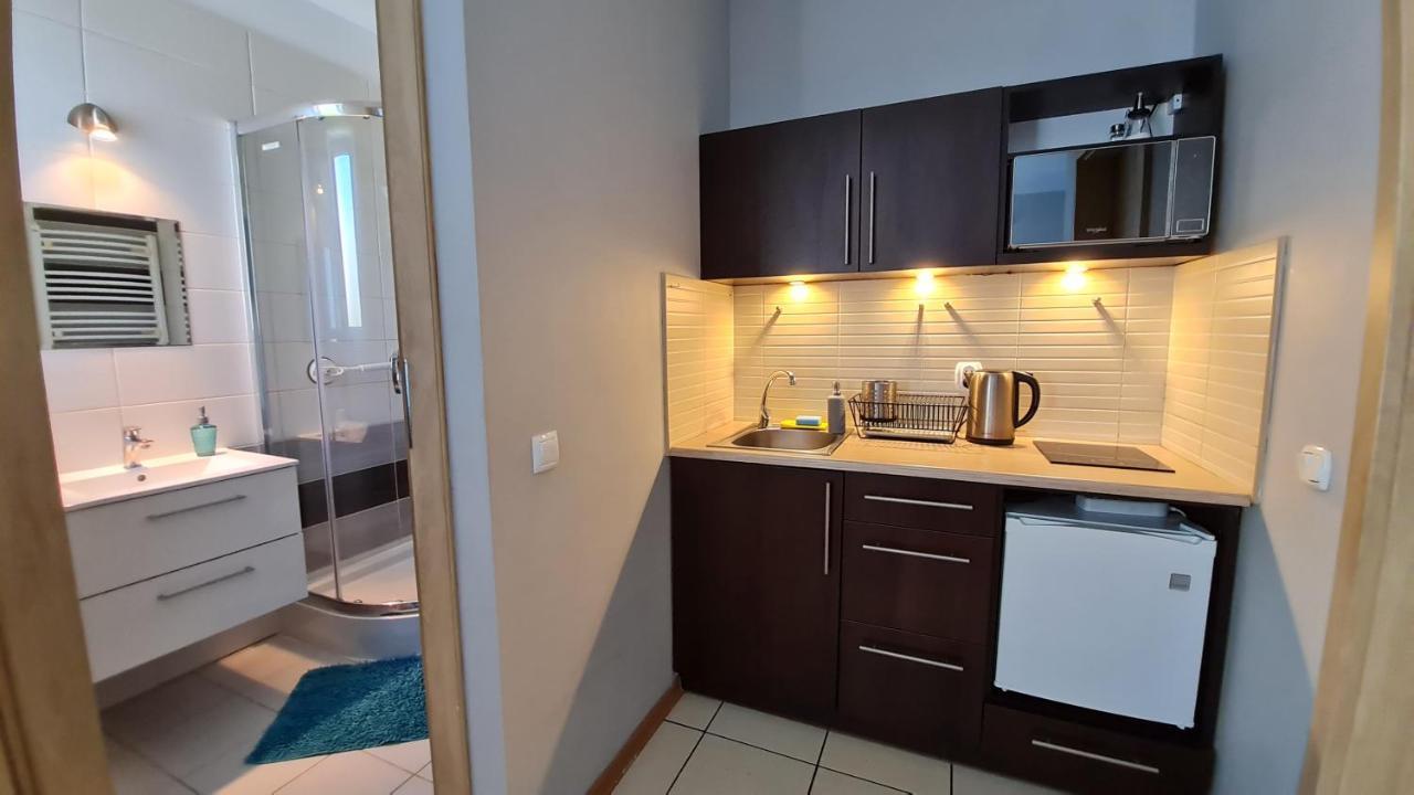 Bela - Pokoje Z Aneksami I Apartamenty Kołobrzeg Buitenkant foto